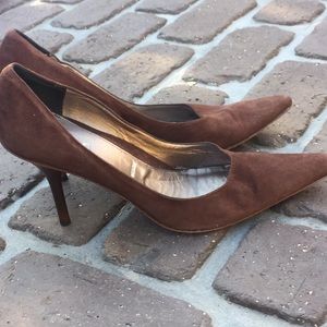 Amalfi pointed suede pumps